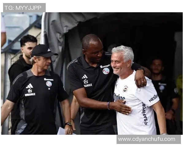 斯特堡与里昂激战在即谁能在法甲赛场中笑到最后